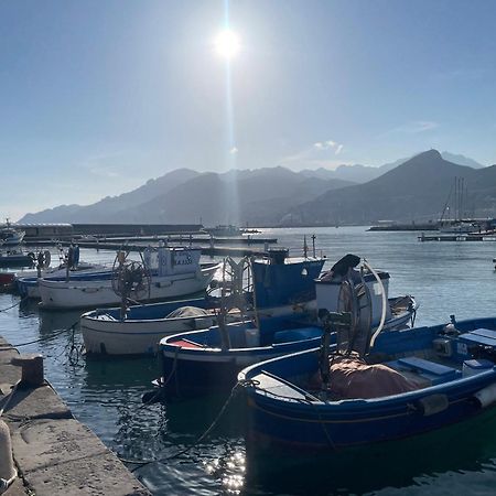 Salerno Casa Vacanze Εξωτερικό φωτογραφία