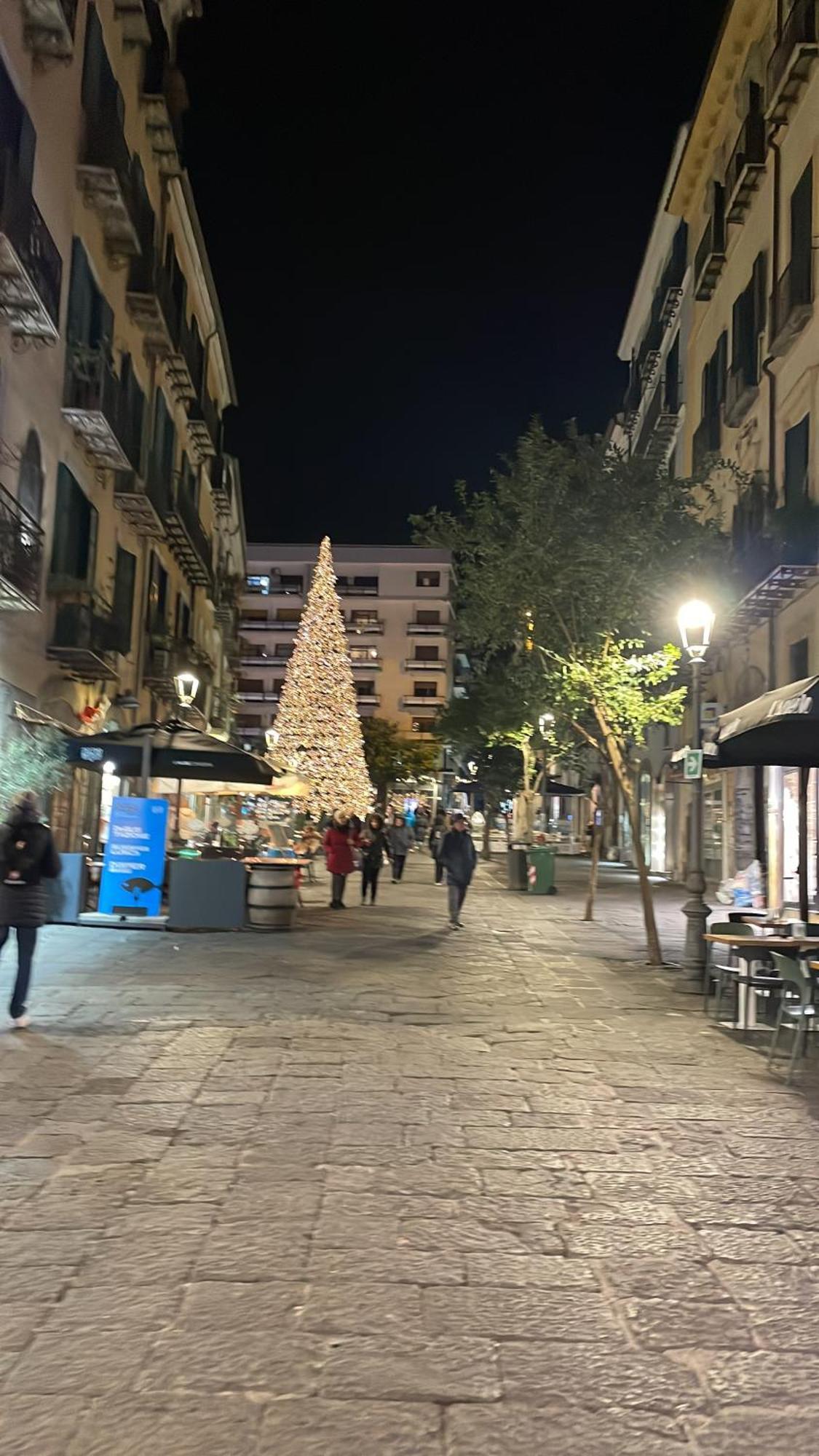 Salerno Casa Vacanze Εξωτερικό φωτογραφία