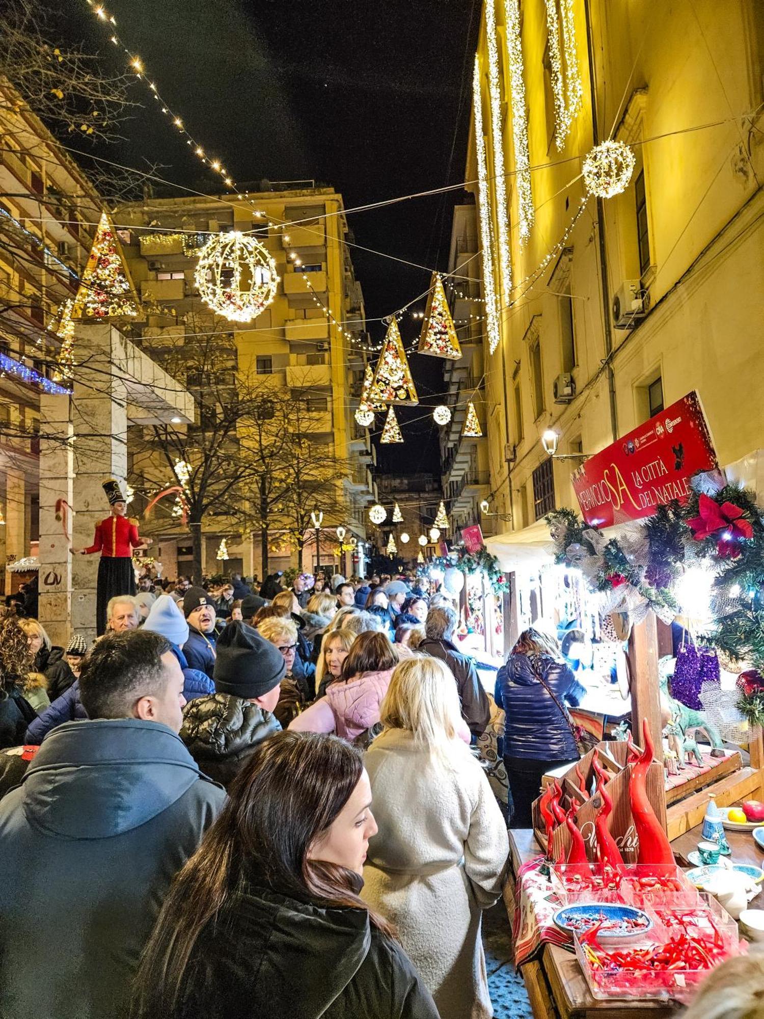 Salerno Casa Vacanze Εξωτερικό φωτογραφία